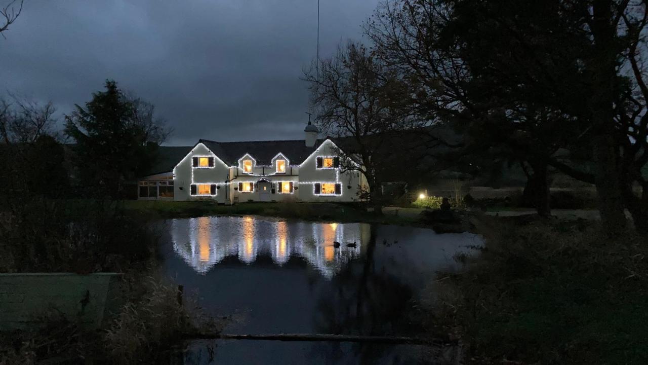 Pentrefoelas Llwyn Onn Guest House, North Wales المظهر الخارجي الصورة